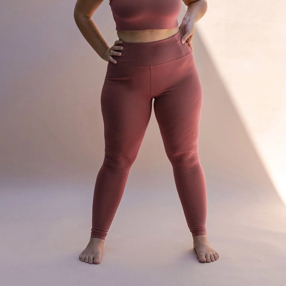 FLOAT Ultralight Legging - Fig - M